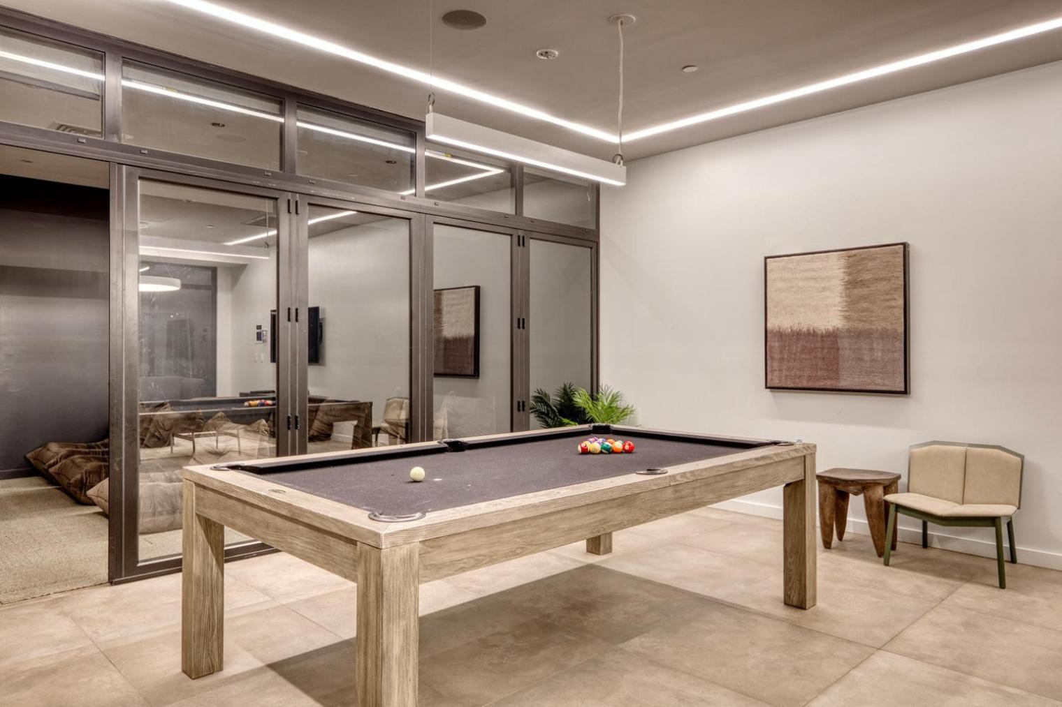 Les 1br W Gym Doorman Wd Nr Park Nyc-1314 * Nova York